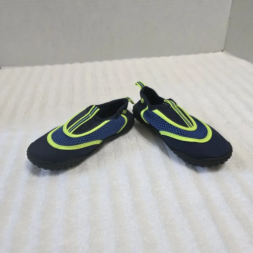 Koala Kids Water\Swim Shoes Toys R Us Youth Size 10
